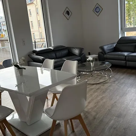 Wunderschoene In Leipzig 1 Og Links